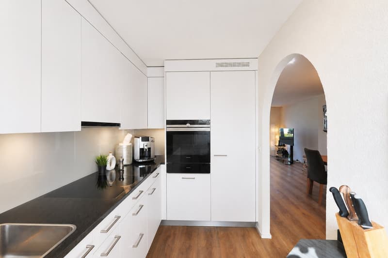 Grosszügiges 5.5-Zimmer-Eck-Einfamilienhaus mit Garten und viel Platz in Pratteln (2)