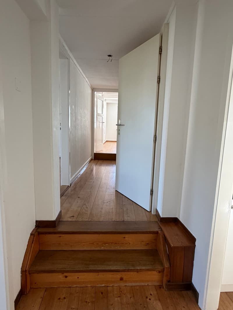 Charmante 4-Zimmer-Altbauwohnung mit Balkon am Albrechts-Platz in Rheinfelden (9)