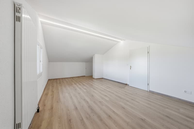 Maison individuelle de 7.5 pièces à Echallens (11)