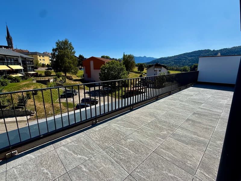 Magnifique appartement en attique de 4.5 pièces à Attalens – Vue panoramique et cadre calme (6)