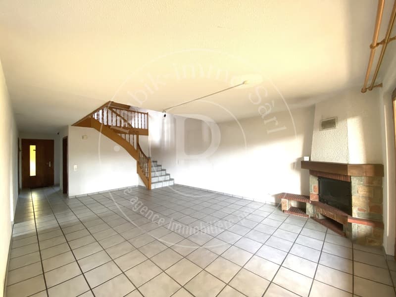 Jolie maison à proximité immédiate de la gare (3)