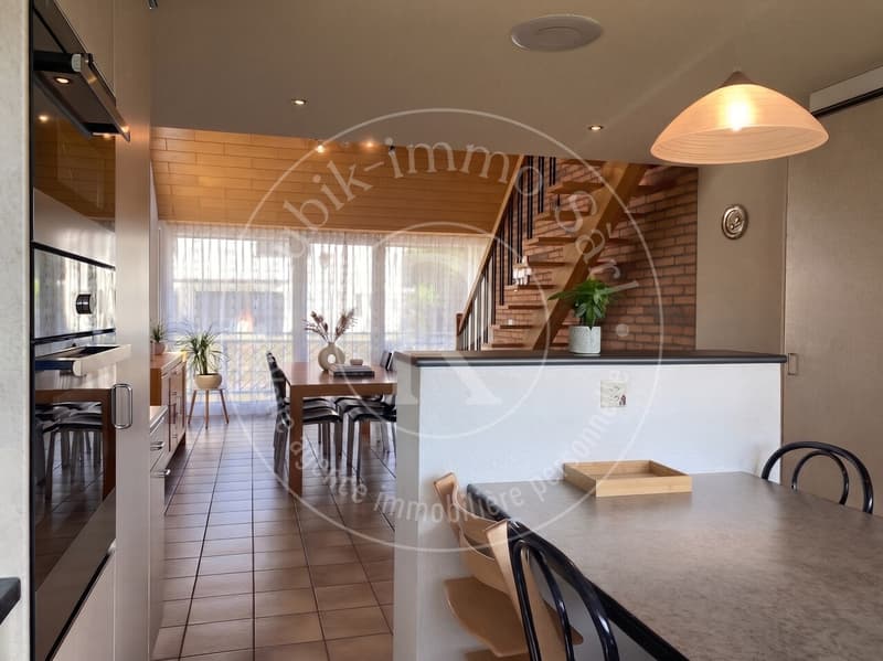 Maison familiale avec 2 logements et grand jardin (4)