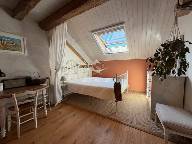 Maison de charme entièrement rénovée (8)