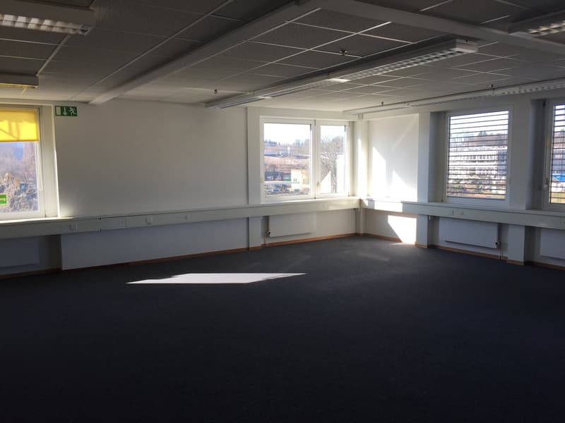 Offices for rent ideally located in Burgdorf (6)