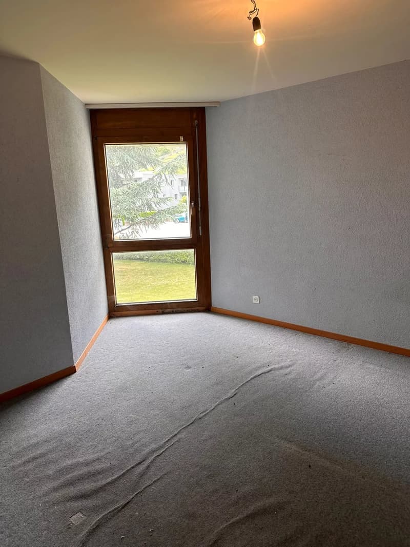 Vétroz - Grand 2,5 pièces à rénover - Balcon Sud-Ouest - Au calme (12)