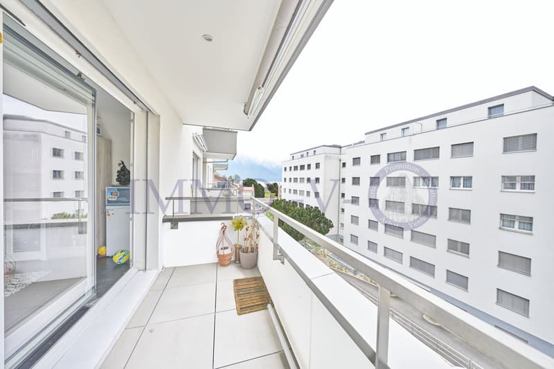 Belle opportunité d'acquérir un appartement avec vue sur le lac depuis le balcon (1)