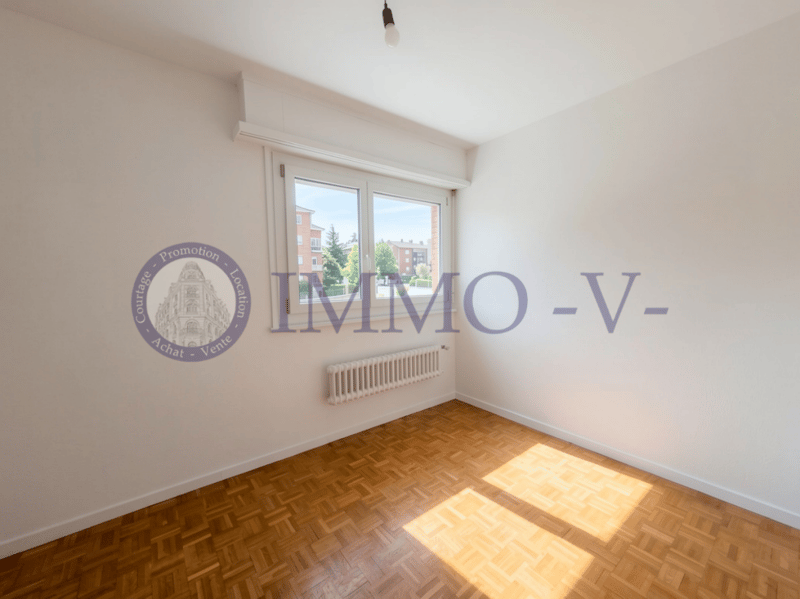 Appartement de 3.5 pièces à La Chaux-de-Fonds (4)