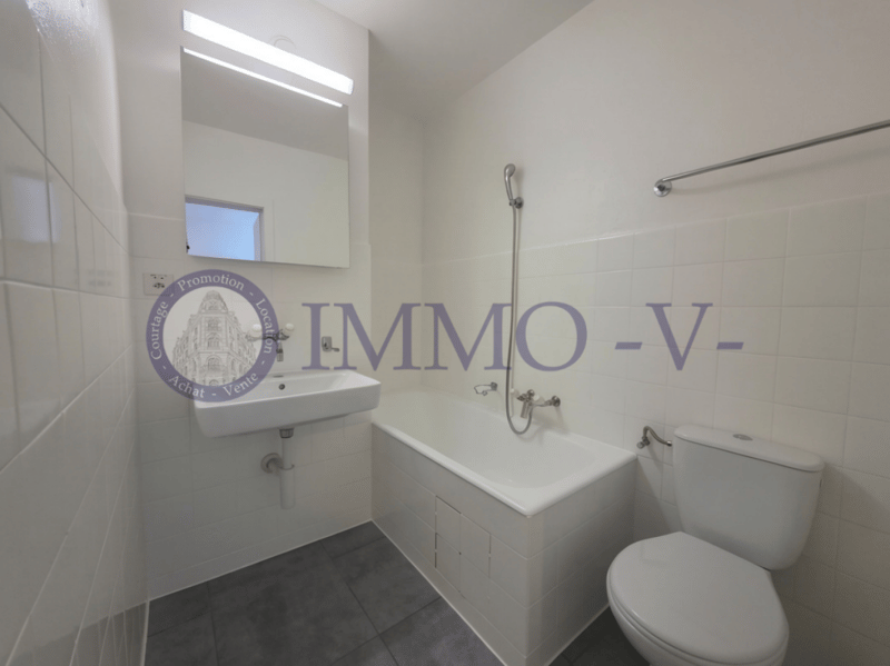 Appartement de 3.5 pièces à La Chaux-de-Fonds (5)