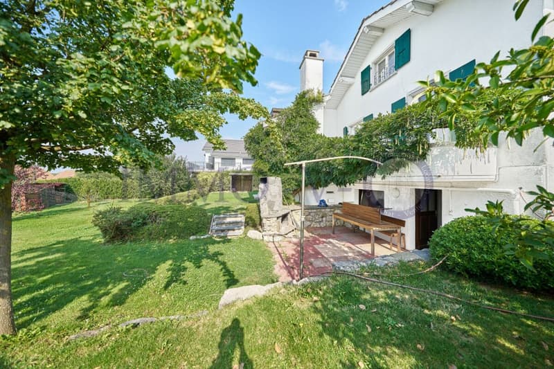 SPACIEUSE ET INDIVIDUELLE AVEC GRAND JARDIN (2)