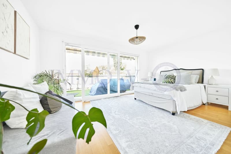SPACIEUX DUPLEX AVEC TERRASSE ET BALCON (7)