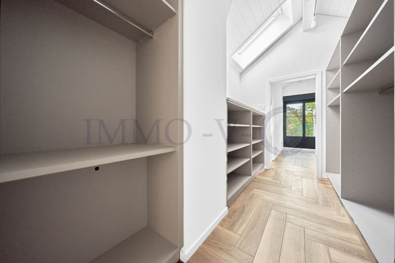 DUPLEX DE HAUT STANDING AVEC BALCON-TERRASSE (7)