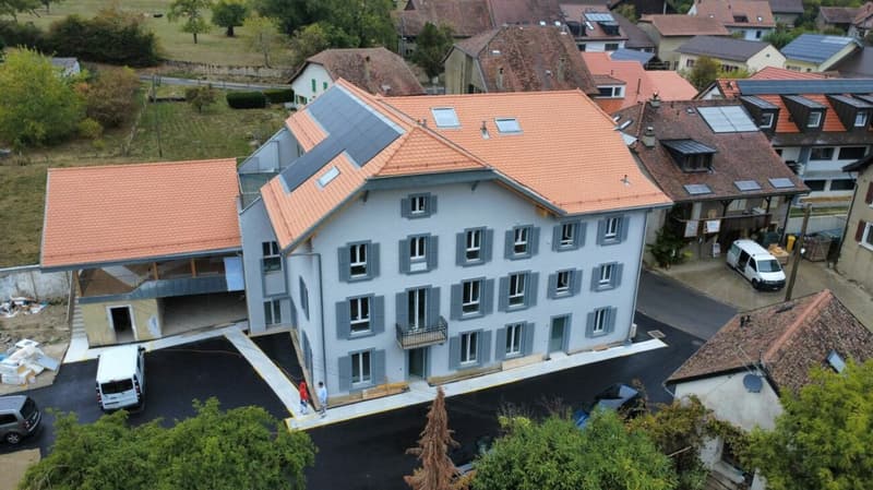 UN LOT D'EXCEPTION AVEC JARDIN, TERRASSE SANS VIS-À-VIS ET VUE MONTAGNES ! (8)