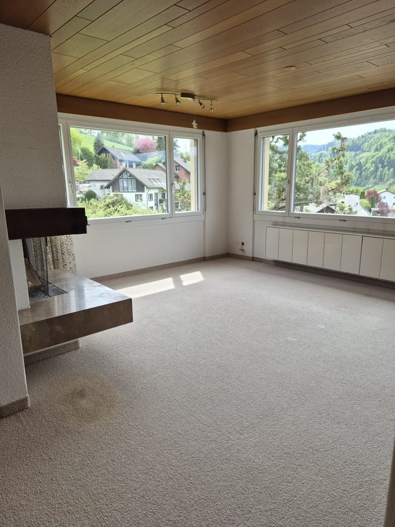 Charmant maison de famille 5.5 pièces avec jardin spacieux à Lichtensteig (10)
