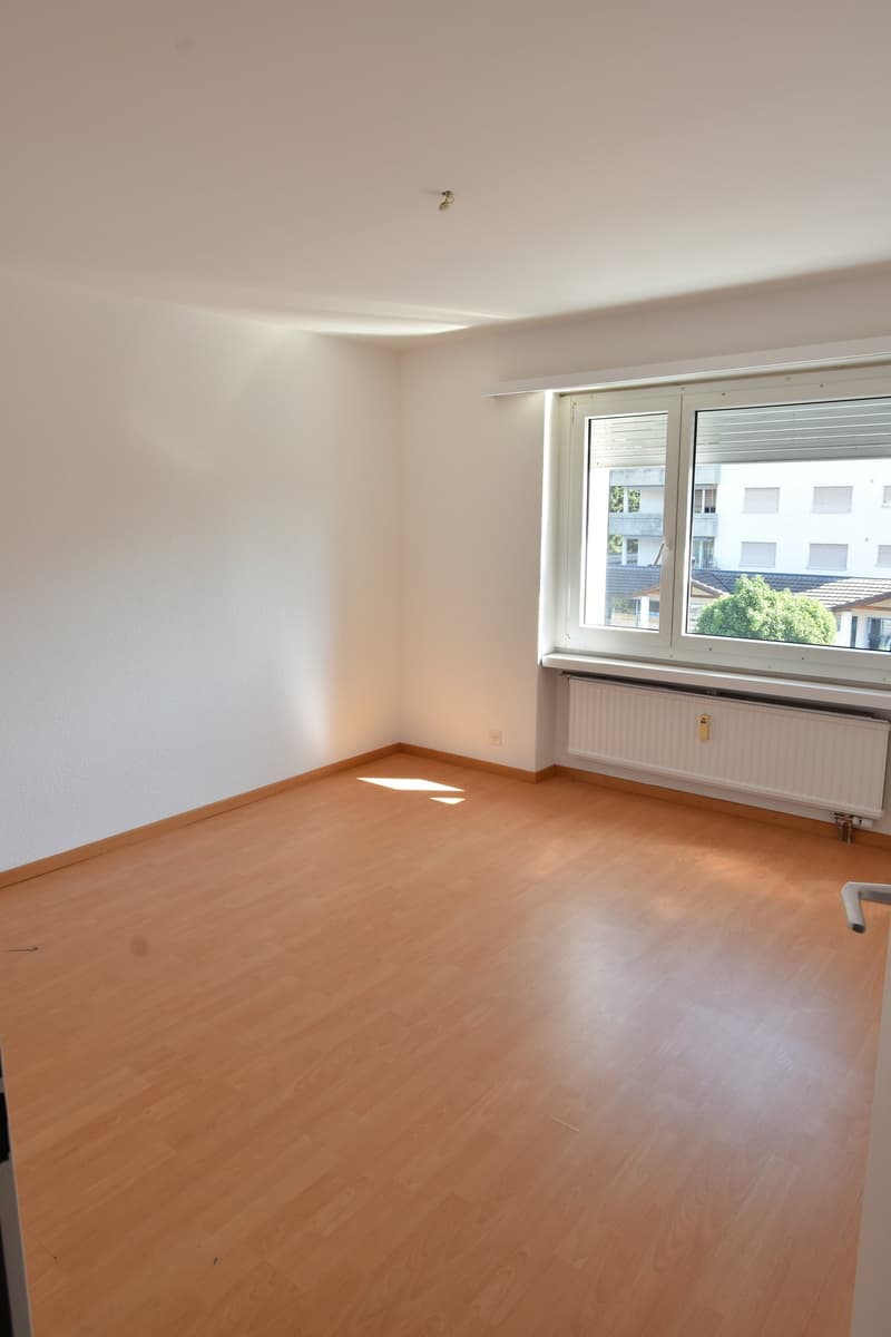 Ihr neues Zuhause - grosszügige Wohnung! (8)