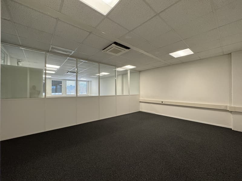 Bureaux rénovés clés en main Disponibles immédiatement (5)