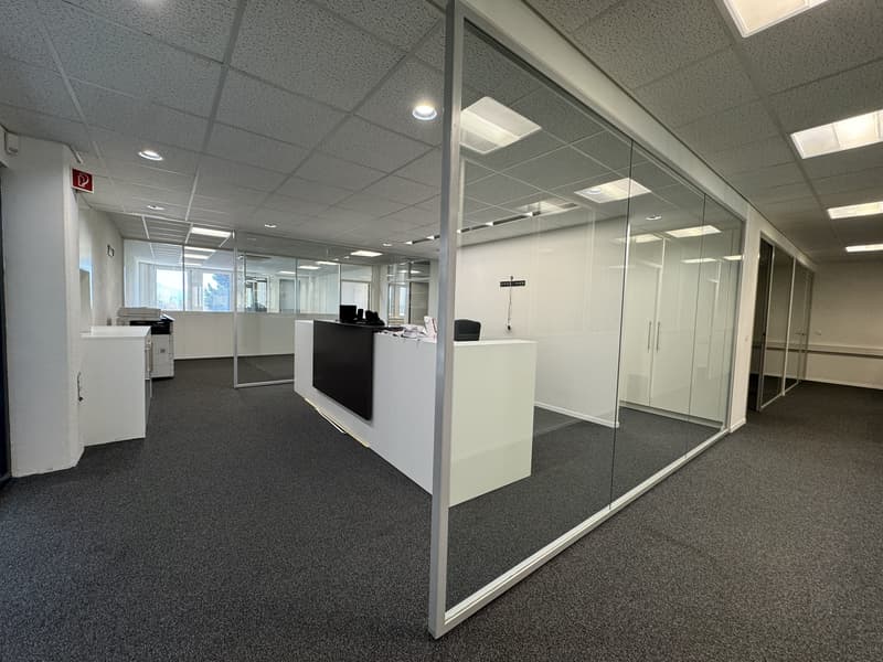 Bureaux rénovés clés en main Disponibles immédiatement (2)