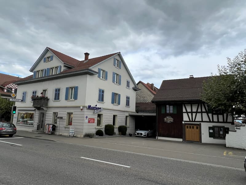 Renditeliegenschaften mit Wohn- und Gewerbeflächen an zentralster Lage in Dielsdorf (1)