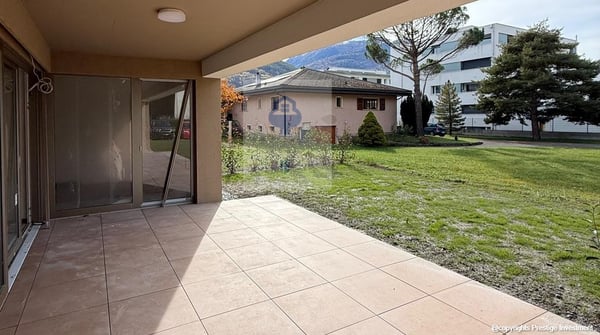 A LOUER - Magnifique Appartement NEUF 1.5 pièces en rez-de-jardin (terrasse et jardin) – Sion 1