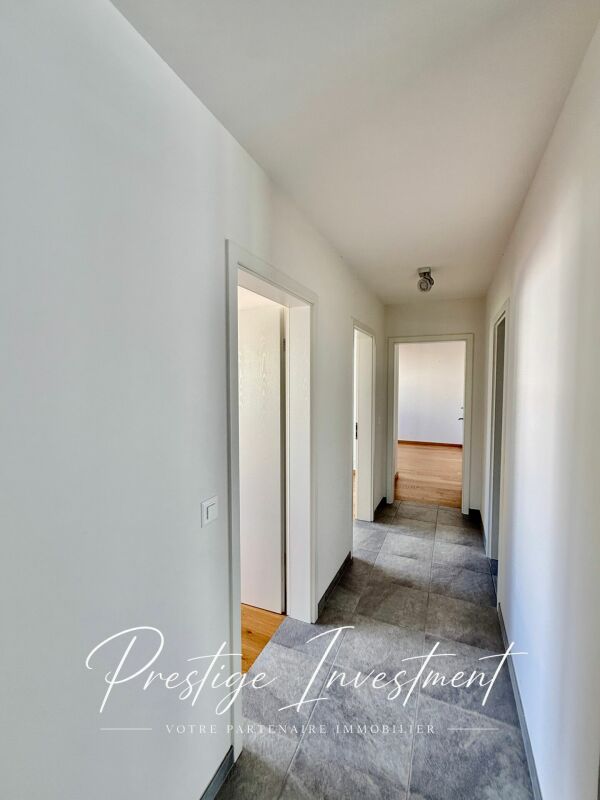 APPARTEMENT LUMINEUX EN TERRASSE DE 5.5 PCS & 148 M2 APROZ