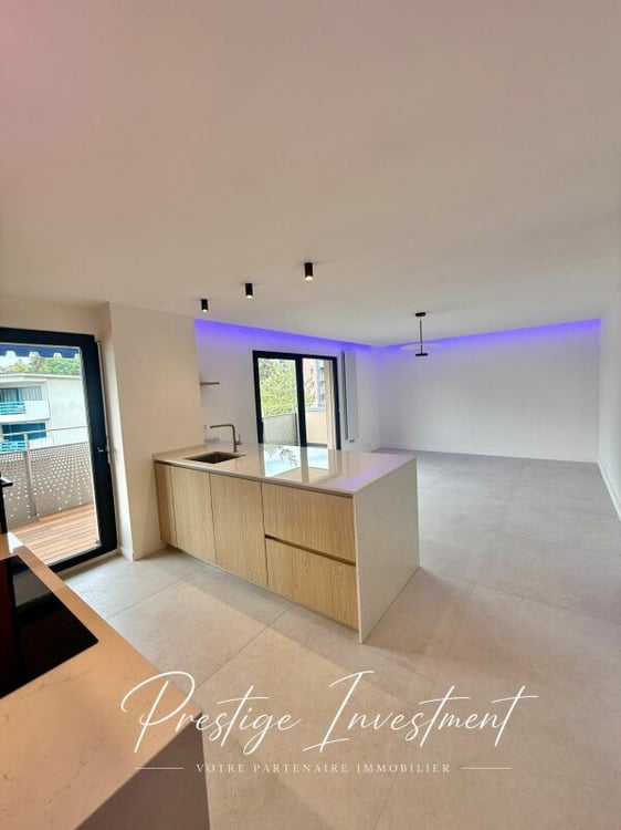 APPARTEMENT DE 3.5 PCS AU PIED DU LAC LÉMAN - MONTREUX 3