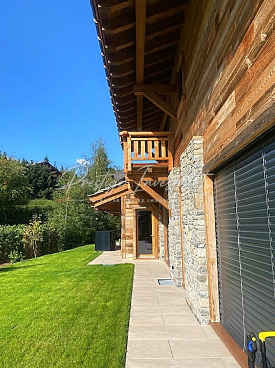 Magnifique Chalet Prestige: le golf en voisin, les Alpes en horizon. 6
