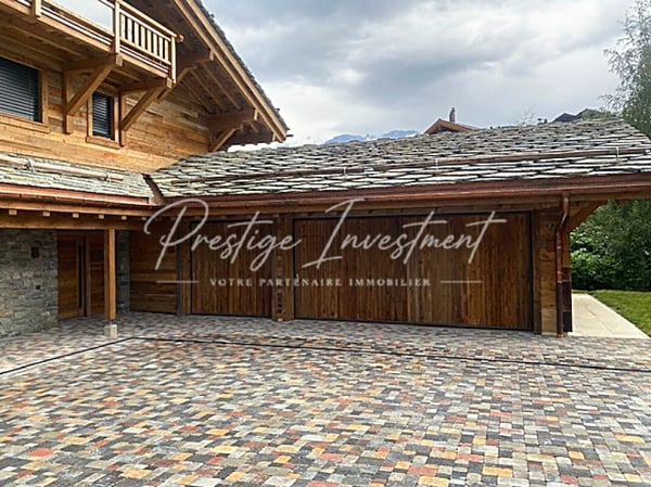Magnifique Chalet Prestige: le golf en voisin, les Alpes en horizon. 3