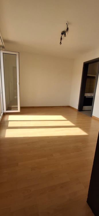 Appartement lumineux de 2 pièces avec balcon à Porrentruy 2
