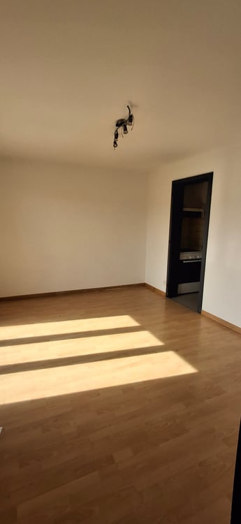 Appartement lumineux de 2 pièces avec balcon à Porrentruy 4