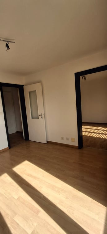 Appartement lumineux de 2 pièces avec balcon à Porrentruy 10