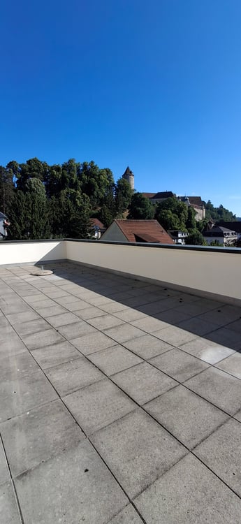 Charmant appartement en attique de 5.5 pièces à Porrentruy avec véranda 14