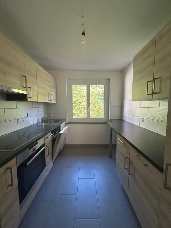 RÉSERVÉ : appartement de 2.5 pièces avec balcon - Crêt-Besson 11, Sonvilier 2