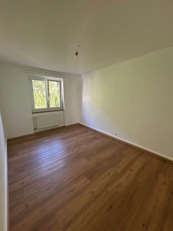 RÉSERVÉ : appartement de 2.5 pièces avec balcon - Crêt-Besson 11, Sonvilier 5