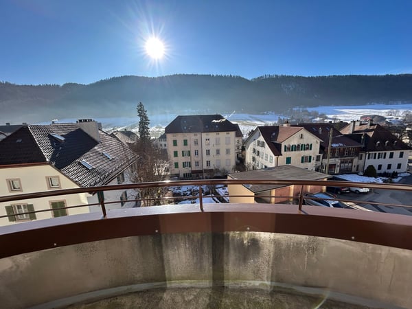 A louer: appartement de 3.5 pièces avec balcon - Crêt-Besson 11, Sonvilier 3