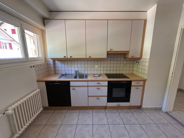 A louer: appartement de 2 pièces avec balcon - Paul-Charmillot 82, St-Imier 4