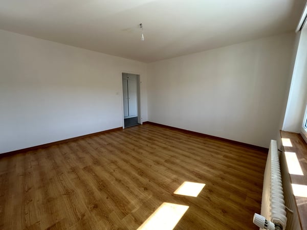A louer: appartement 2 pièces avec cuisine agencée - Combe-Aubert 12, Tramelan 7