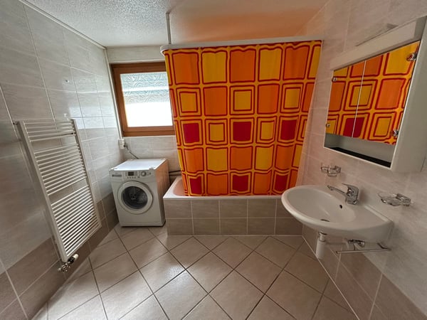 A louer: appartement 3.5 pièces avec terrasse – Etoblons 7 8
