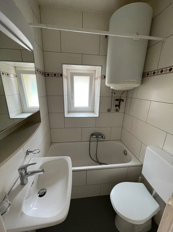 A louer: appartement 2 pièces avec cuisine agencée - Baptiste-Savoye 28, St-Imier 4