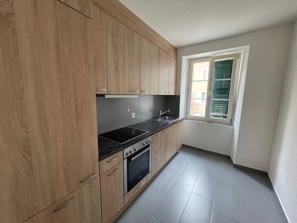 A louer: appartement 2 pièces avec cuisine agencée - Baptiste-Savoye 28, St-Imier 1