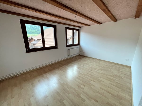 Villa de 3.5 pièces à louer - Rue J.-R. Fiechter 10, Villeret 10