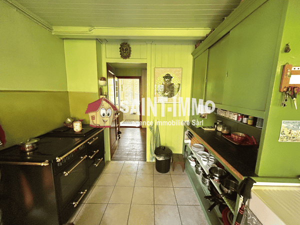 Charmant chalet avec dépendance, garage et jardin arboré sans vis-à-vis 4