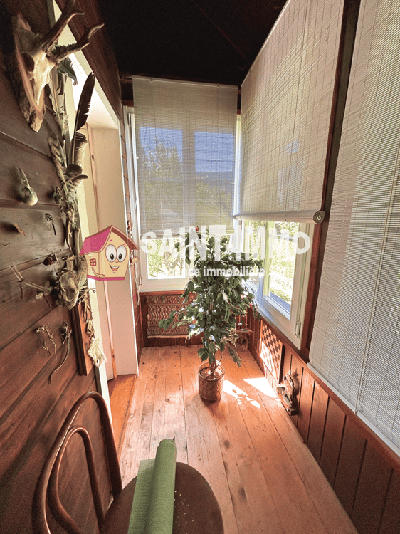 Charmant chalet avec dépendance, garage et jardin arboré sans vis-à-vis 9