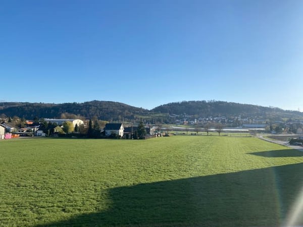 Naturnahe Attika-Wohnung mit guter Verkehrsanbindung 3
