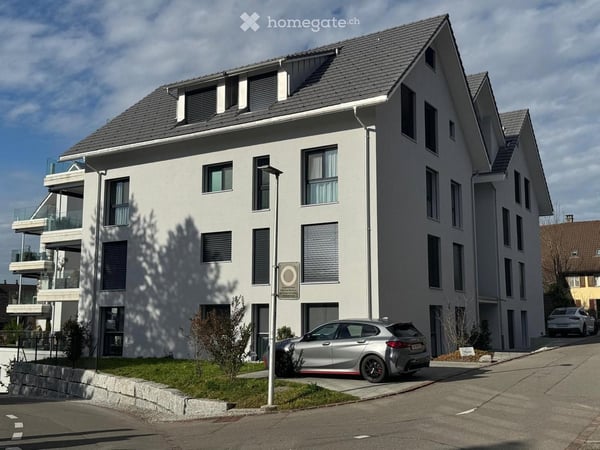 Ruhige, moderne und steuergünstige 1.5-Zimmer-Garten-Wohnung 2