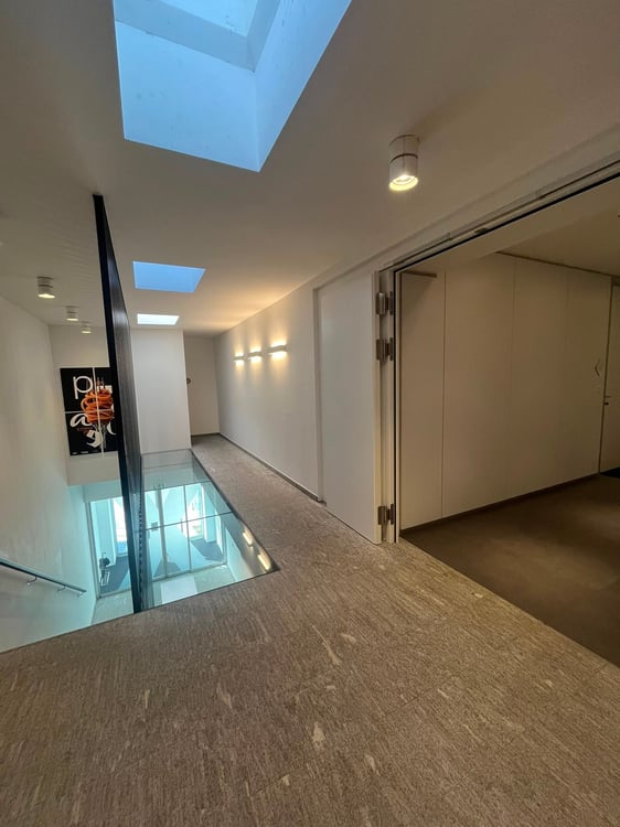 Ufficio moderno in affitto a Grono – Via Porta Piazzetta 2 4