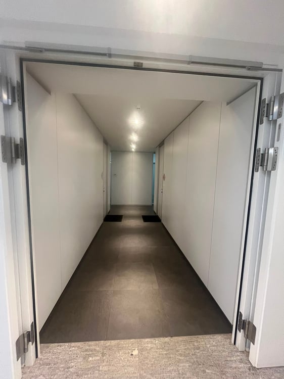 Ufficio moderno in affitto a Grono – Via Porta Piazzetta 2 1