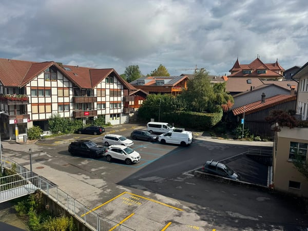 Lichtdurchflutetes Büro im Neubau – ideal für wachsende Unternehmen 10