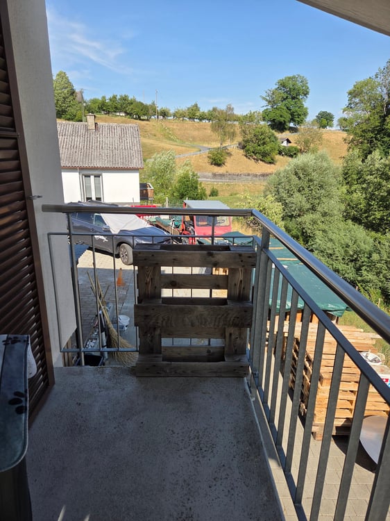 Charmantes Einfamilienhaus mit grosszügigem Grundstück und Blick in die Gantrischkette 9