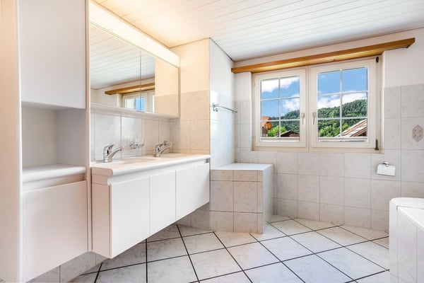 Diese Immobilien-Perle ist eine traumhafte und einzigartige Oase in der Natur 8