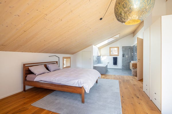 Attraktive 3 1/2 Zimmer-Maisonettewohnung 8