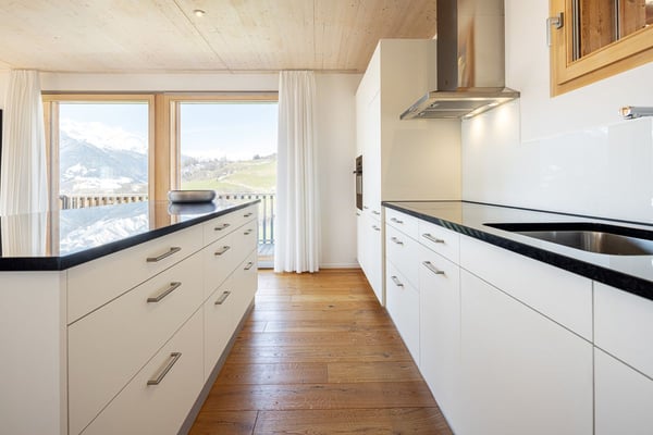 Attraktive 3 1/2 Zimmer-Maisonettewohnung 1